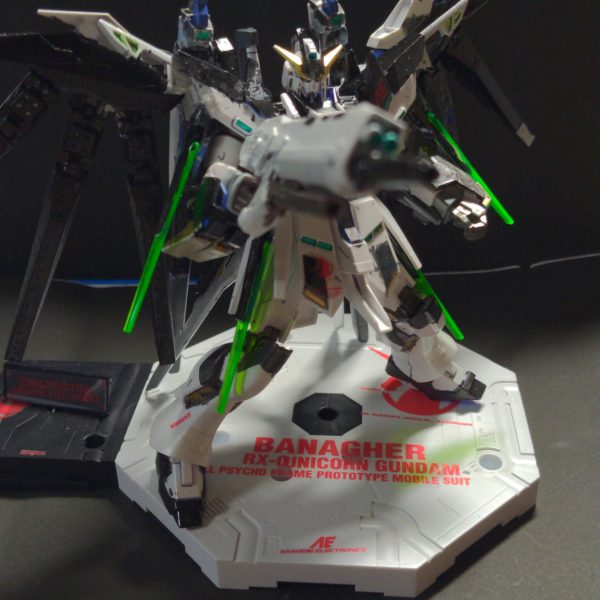 ハイニューガンダムブレイブロゴス