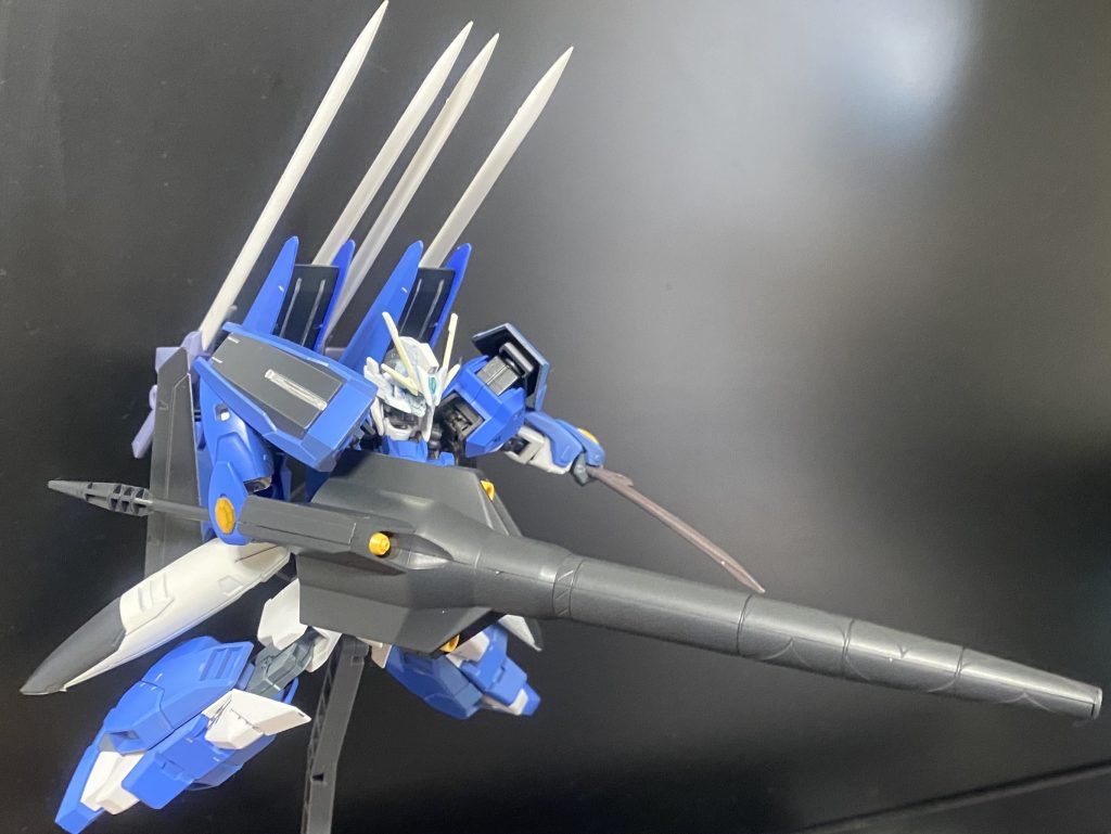 高機動活かして敵陣に突貫させるのもアリなのでは？と試行錯誤してました。でも爪楊枝発車しちゃうのはちょっとなぁ...と思って断念。