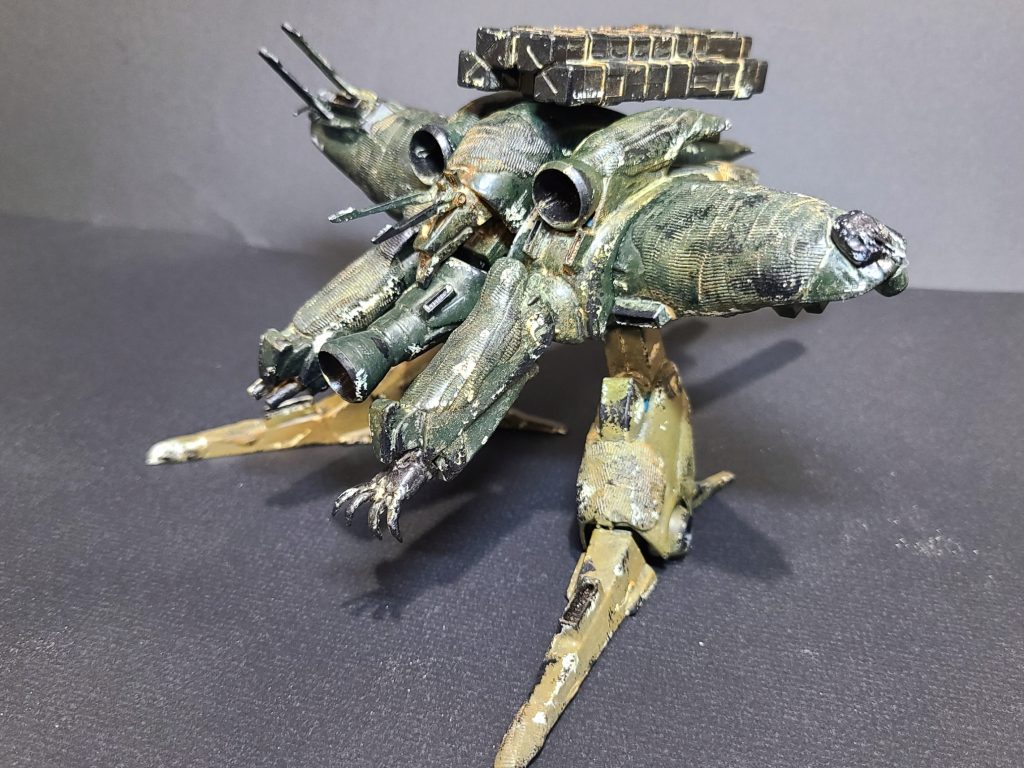 機動戦士ガンダムZZに登場するネオ・ジオンのMA、ジャムル・フィンが重力下で運用されるならこんな感じだろうというオリジナル設定です。今回も近藤版リスペクトな作風です。