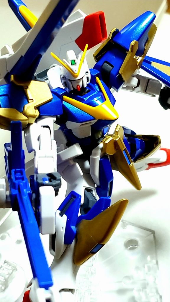 ブルーの部分はメタリックブルーでトーンを下げています🎵ハイコントラストでスタイリッシュになってますかねぇ？😓