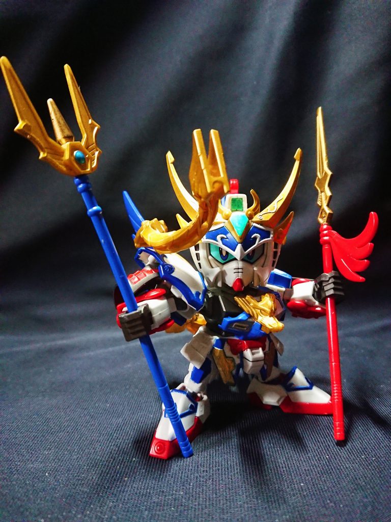 北方出身で天下無双の槍の使い手。幽州軍の国境警備隊として公孫瓚イージーエイトに仕えていた。軍が袁紹に滅ぼされてからは公孫瓚の意思を継ぎ、翔に加わり劉備を支えた。