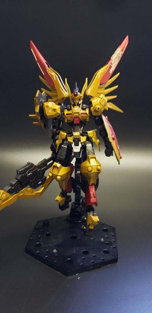 かカラーリングは仮面ライダー龍騎の仮面ライダーオーディンを参考にしています(๑ｰ̀ωｰ́)ｷﾘｯ 