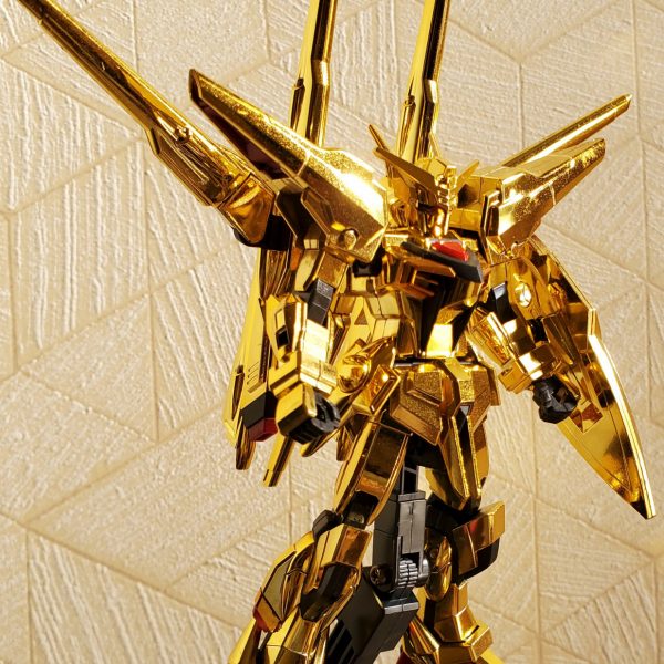 シラヌイアカツキガンダム　金色カッコいい！