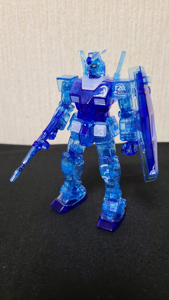 前から。肩部分はパッケージ絵と同様の仕様にしました。