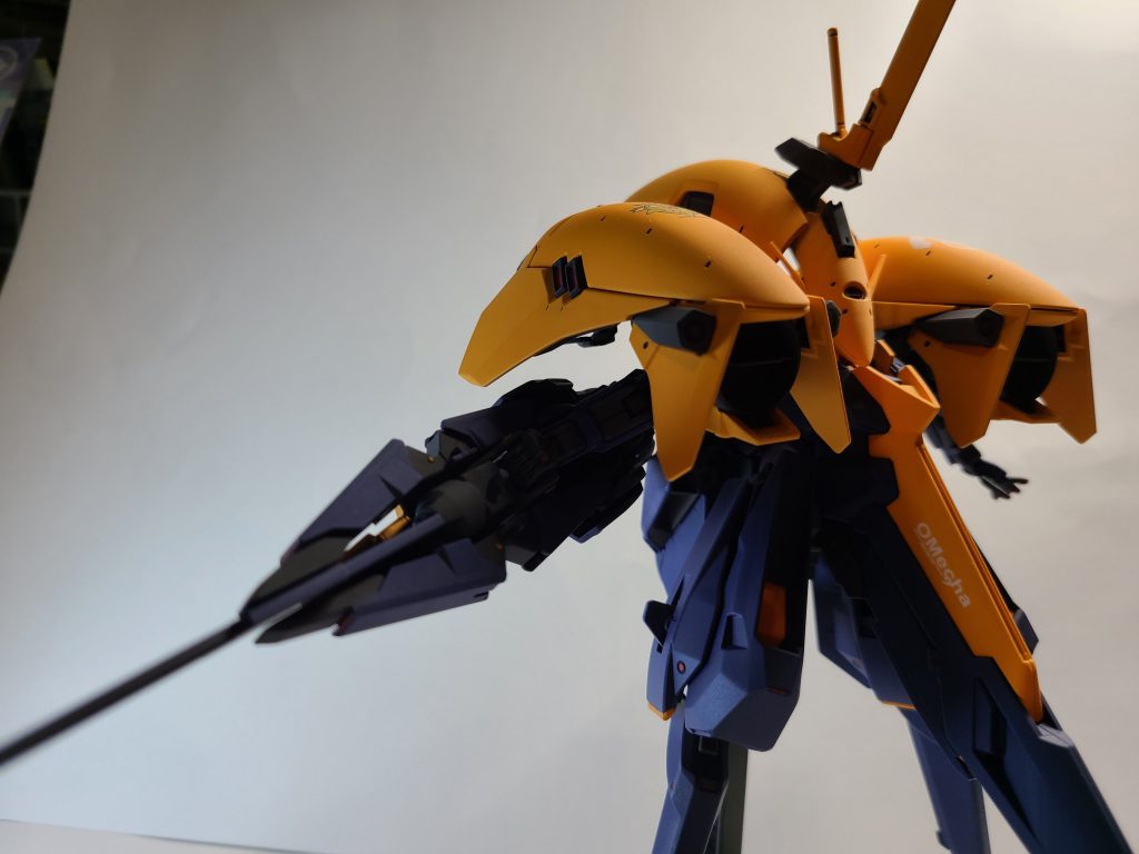 ポージングの自由度はありませんw