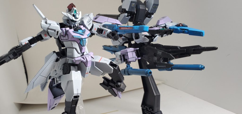 アリスコアガンムとネビュラアーマーextendコアガンダム時にもインコムは飛ばせます。