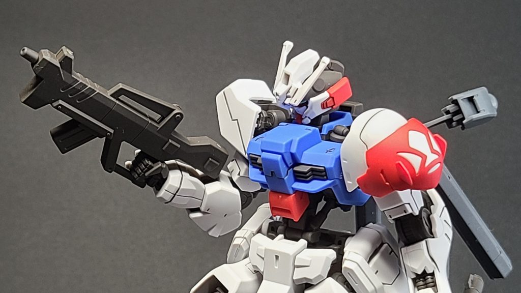 撮影について撮影ですが下記のものを使用しています1．デスクライト TaoTronics TT-DL13 JP2．背景紙 ナ-309-10 Nagatoya 全判 (788×1091mm)ラシャ紙 くろ3．スマホ Galaxy S20 5G SCG011と2はAmazonで購入しました背景の布や紙は種類がたくさんあるのでまだ探している状態です終わりに実を言うと2つ以上のキットを組み合わせて完成させたのはこれが初めてです僕の悪い癖の1つに完璧主義にとらわれてしまうことが挙げられますこれがなかなか曲者でして結果が出せないということが多々あります…今回は未完成を避けるためにサッと仕上げました！完成形を想像している時がとてもたのしかったですここまで見ていただきありがとうございました✨