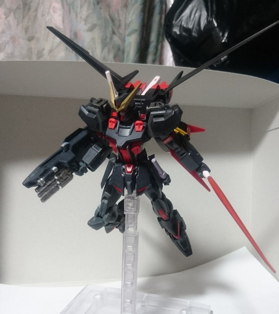 元のボディがストライクルージュなので、エールストライカーパック等も装備出来ます。以降ポーズ集