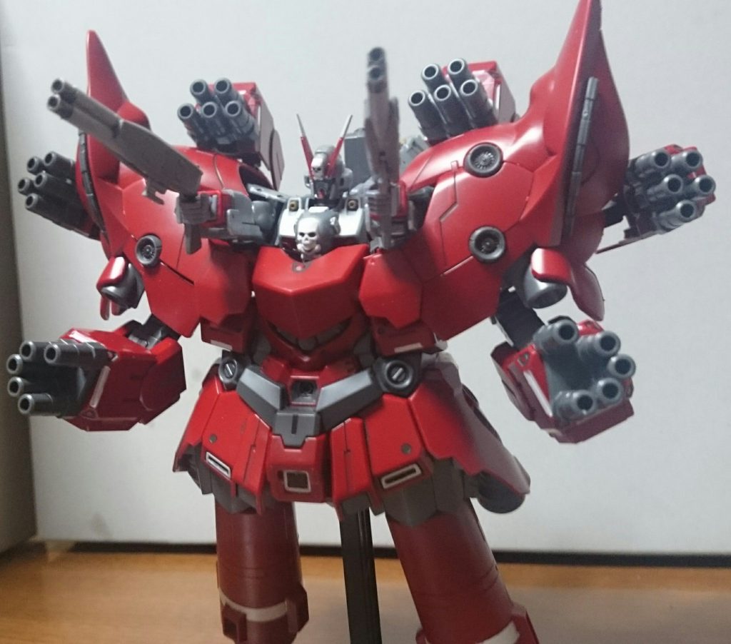 目には目を、歯には歯を、ゲテモノ(サーカス)にはゲテモノを、だ！