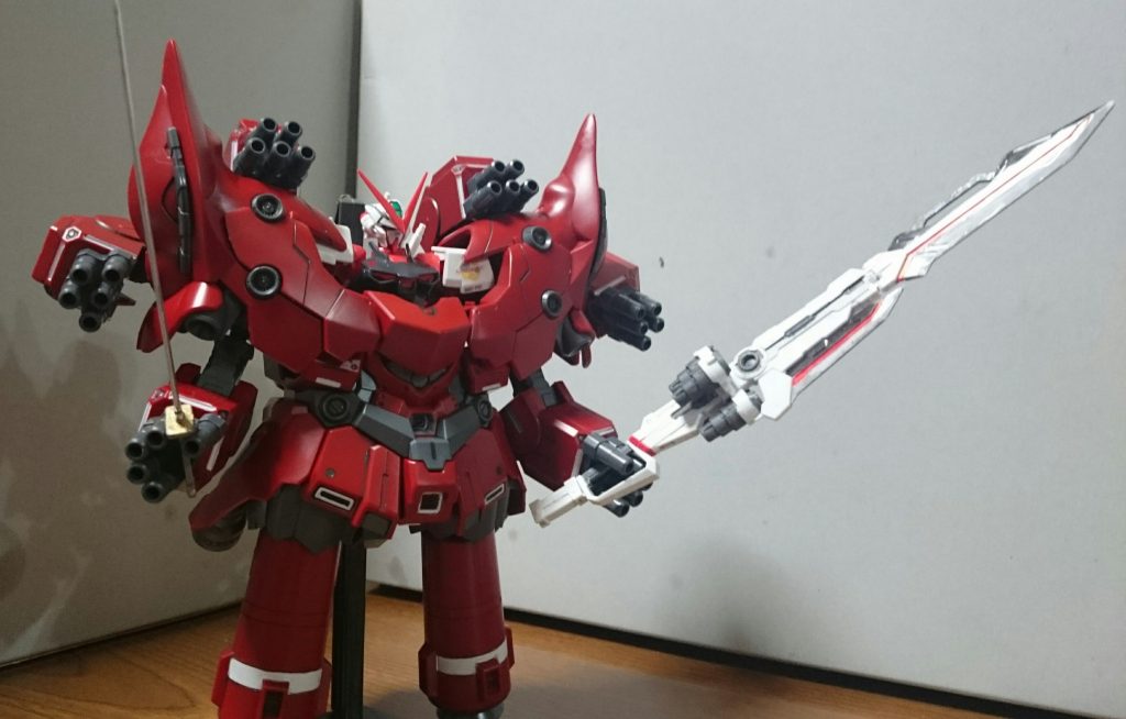 レッドフレームの新しい装備！(設定的には)中で正座してる