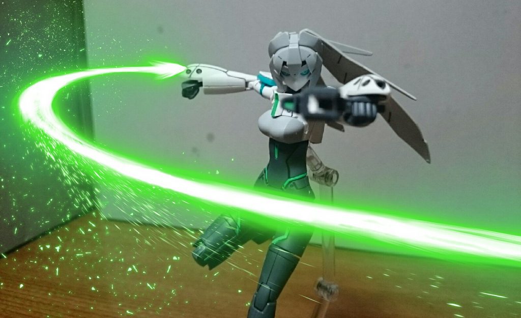 ・斬撃エフェクト(緑)形状は大きくしなった状態っス。