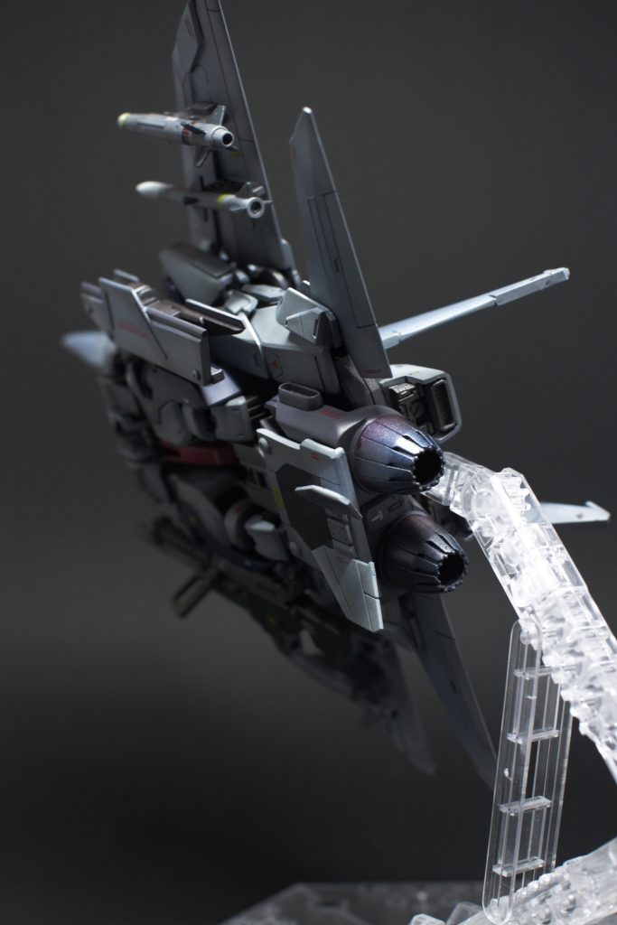 機体ナンバー874は、空自の番号規則を調べた上で割となんでも良さそうだったので、たまたま00Fの漫画が目に入ったのと普段あまりデカール消費しない数字使っときたいという理由で適当に決めました。