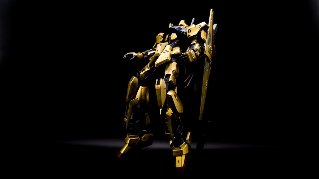 光が裏から当たると透けるという、不思議な仕上がりになりました。