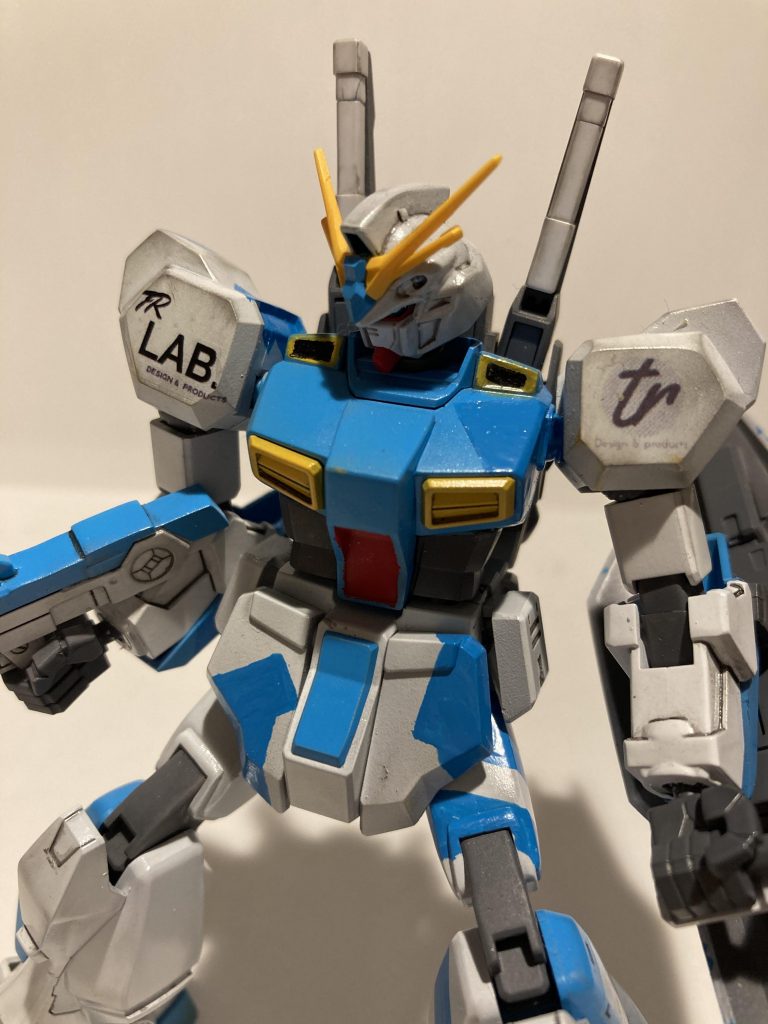 近くで見ると線が少々曲がって見えますが、ご容赦ください😅