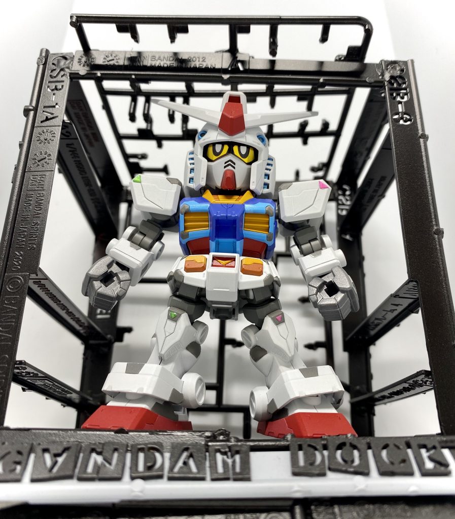 人目線でのショット！ガンダム ドックの文字が、、強引なアルファベット、、^_^