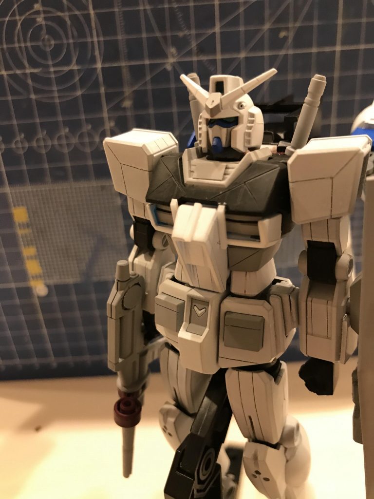 カラーリングが決まってからの塗装。まだEGとわかる頃。