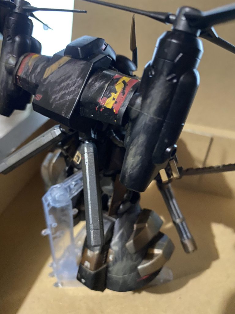 裏は汚しすぎましたね。反省点です。今度は、つなぎ目消し等もしっかりやりたい。完成度がかなり変わりそう...まだまだ頑張りますー!