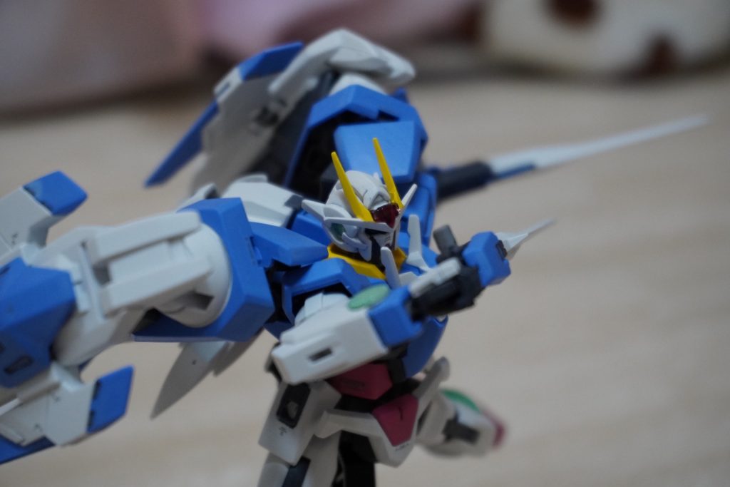 ダブルオーライザーは流れるような格闘が一番格好良いと思います。