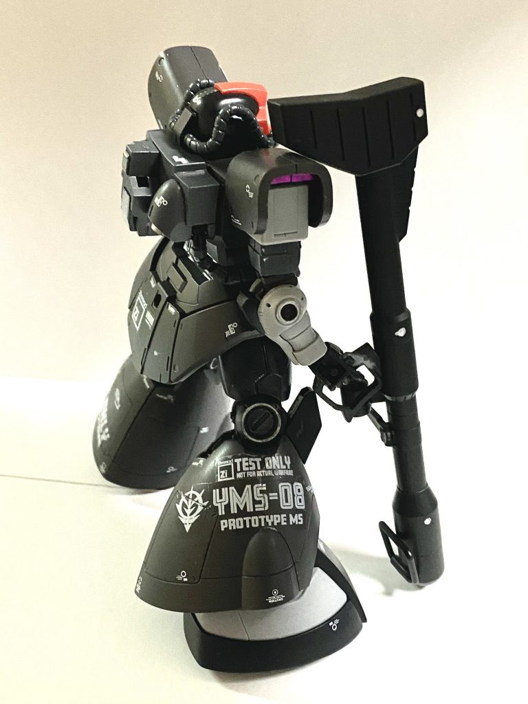 反対側も密かに「TEST ONLY」の文字が。「無茶しないでね、オルテガさん」というツィマッド社員の願いが込められています笑