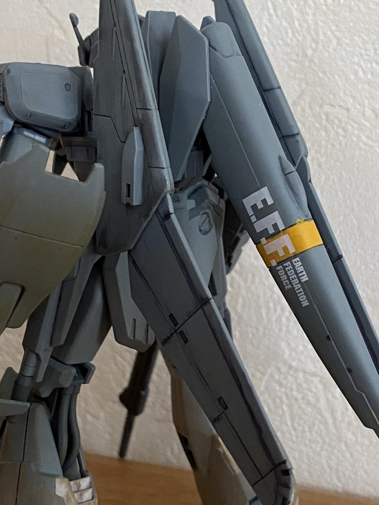 背中の黄色い部分はガンダムマーカーで手塗りをしました❗️