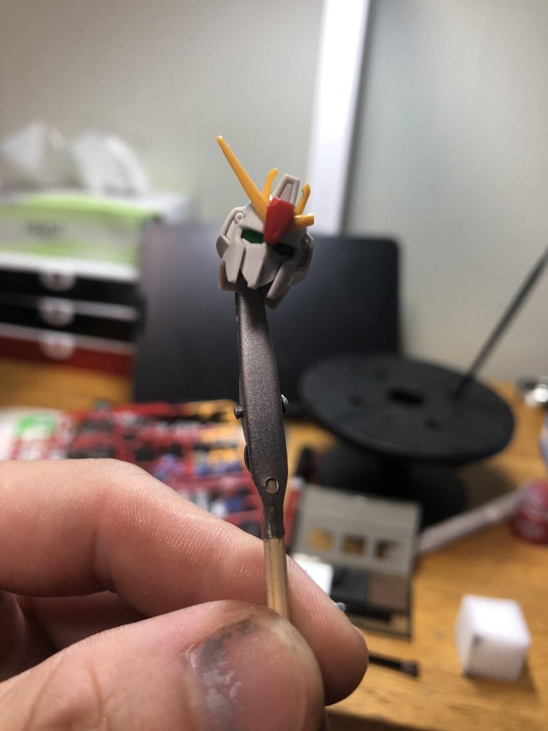 すいません。アンテナ折りました