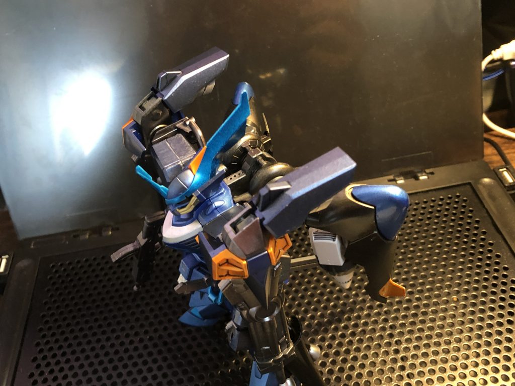 ガンダムSEEDから、ガンダムを見始めたのですが、最初ガンダムより、ザフトのジンやシグーを真っ先にカッコいいって思ってました。モビルシグーも好きですが、特にシグー・ディープアームズが好きでしたw