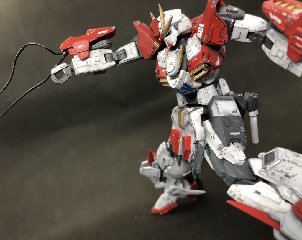 ライアーストリング(竪琴の弦)ライアーファスト内に装備された電磁干渉式ワイヤー