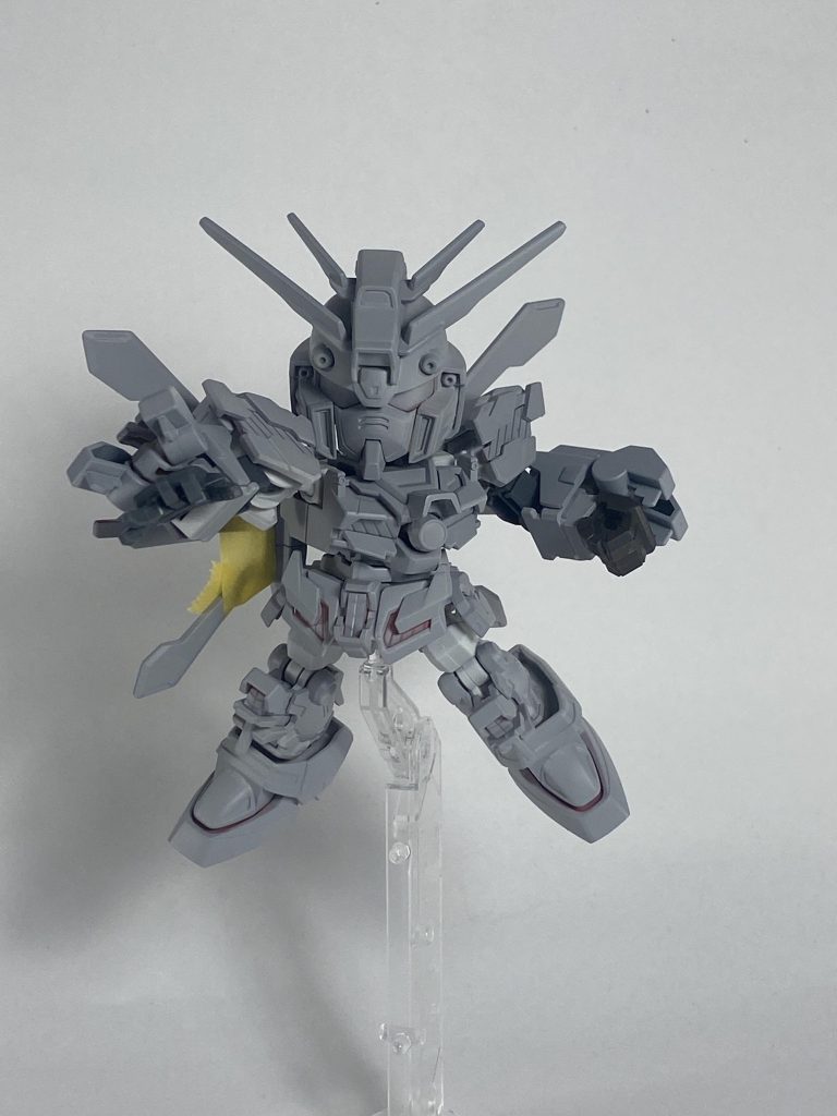 胸部を改造して展開状態にしてます。