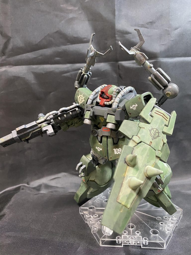 トクワン大尉のデカールを使用できてよかったです。機体番号109はと10＝ト、9＝クです。