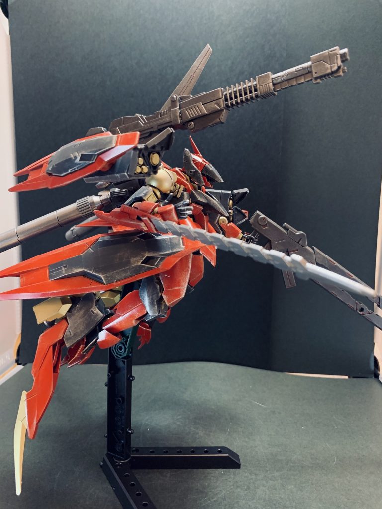 ナインブレイカーのパッケージを見る限りかなりスレがあったので、ドライブラシをキツめにかけてみました