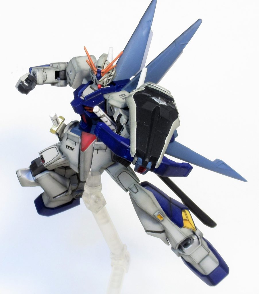 誘導プラズマ砲内蔵シールド:フェイルノート。外さない弓矢ということでこの設定 にしました。