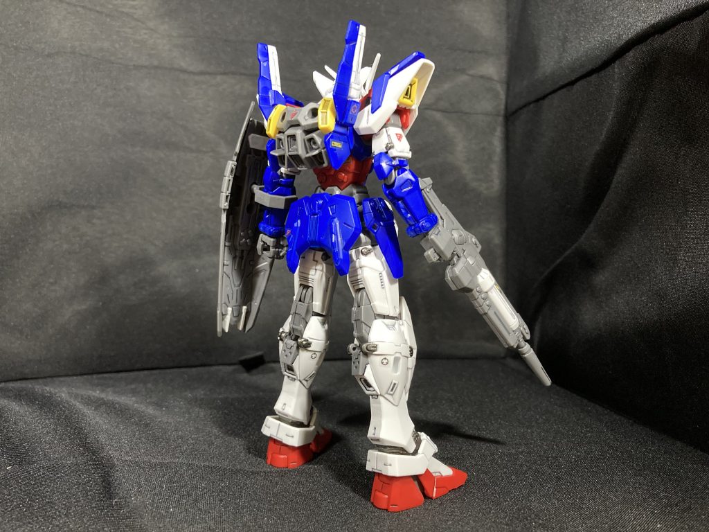 バックパックは小さいですが、全体的にシャープでまとまっているので凄く良いフォルムです。