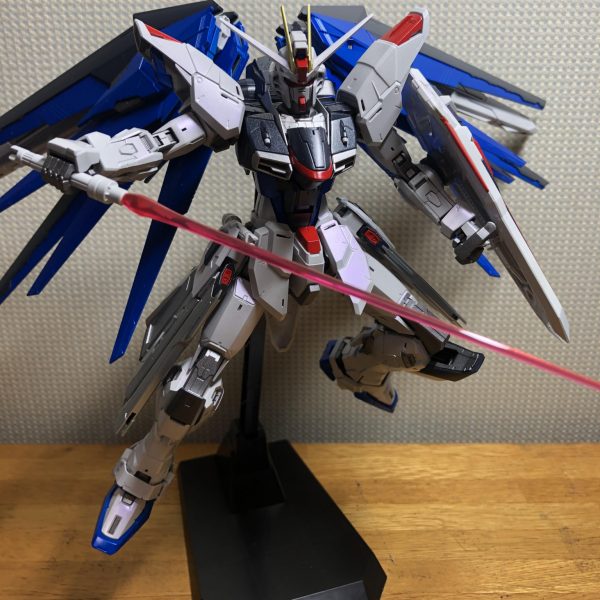 パール塗装　フリーダムガンダム