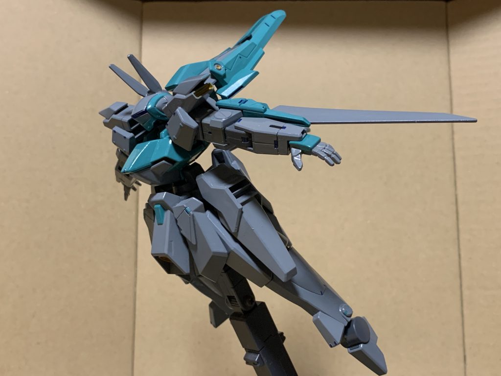 この機体は、ノベルアッププラスで連載中のSSの後期主人公機(というかヒロイン用の機体)になります。