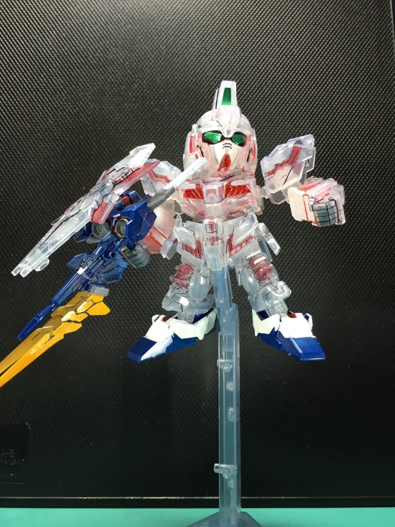 　バヨネットタイプにバックパック、シールドを合わせた形態。つのが無いとなんか違和感…HGで慣れ切ってるせいですね。