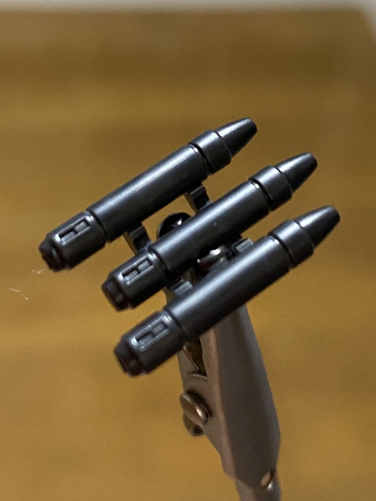 今回は細かい部分も頑張って塗装してみました！