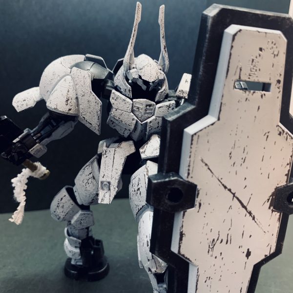 ヘルムヴィーゲ・リンカー　鈍鉄の騎士