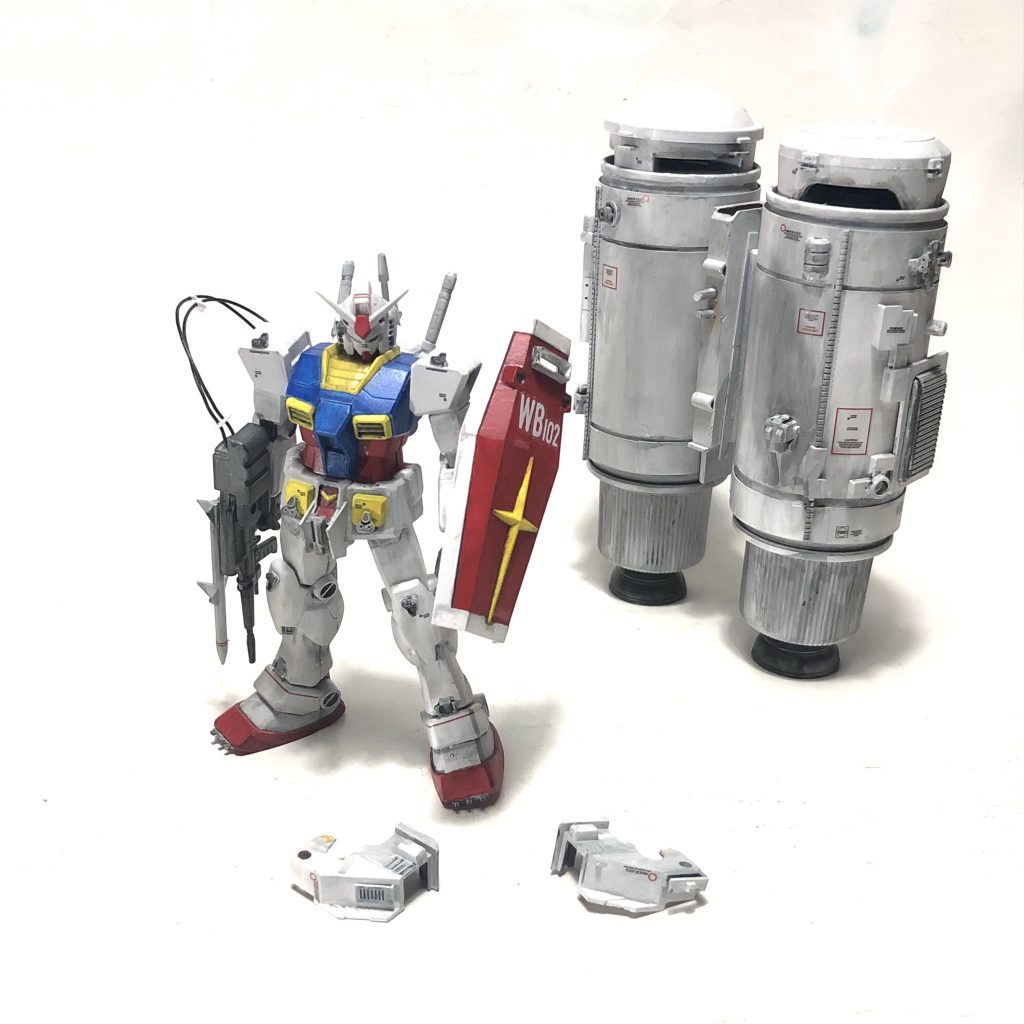 化学燃料高機動ブースターをパージ！胸部アーマーも外してノーマルのガンダムへ。