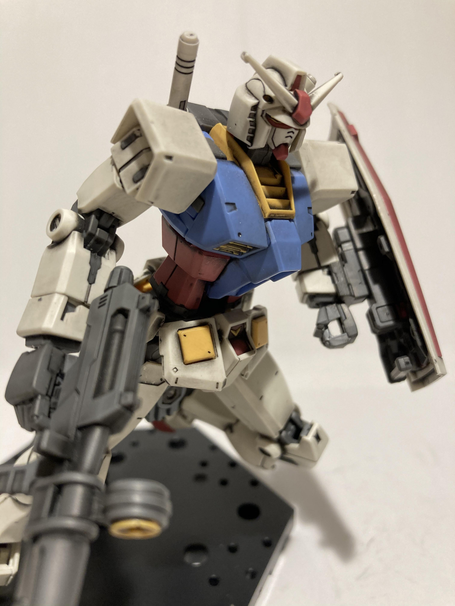 RX-78-2 ビヨンドグローバル 成型色ウェザリング仕上げ｜TRlabDPさんの