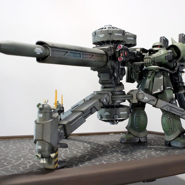 HGサンダーボルト