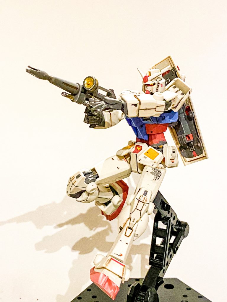 ランナーを溶かしてカラーパテ作ったり、プラ板にしてみたり。