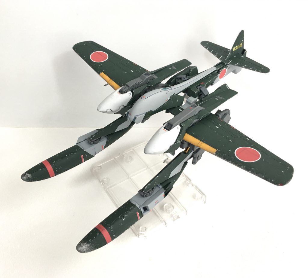 ヘイズルの背中に合体するユニット、瑞雲を超えた特別な瑞雲ことアドバンスド・ズイウン。ヘイズルと合体していなくとも支援メカとして運用可能です。