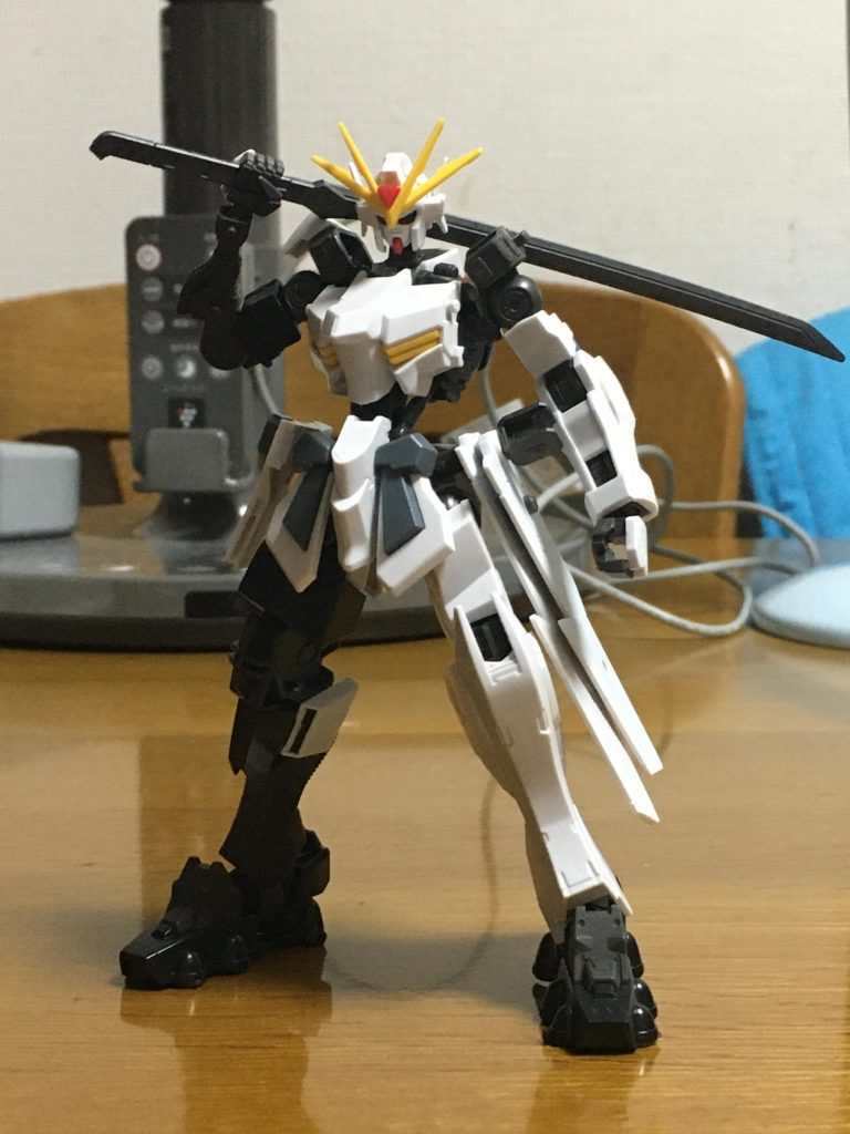 初期ツノの形状とか色々と違います。まだあんまりそれっぽくないですね。