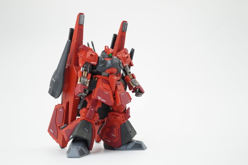 フロントです微妙に形を変えた頭部がお気に入り