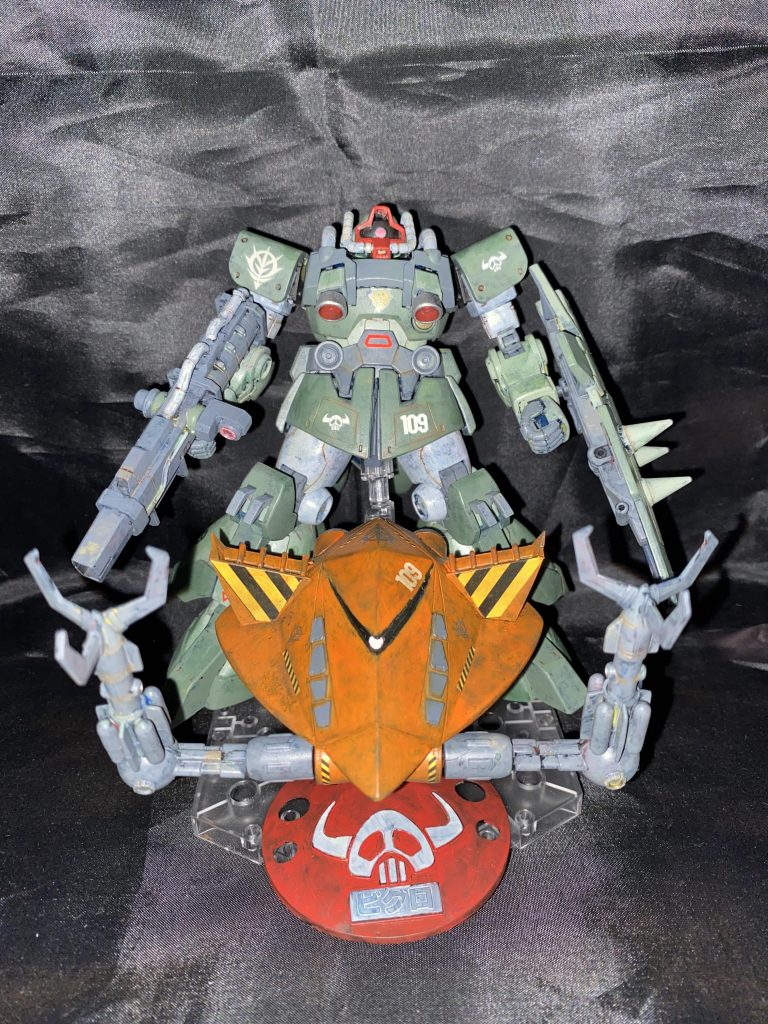 同時製作のドムと共に！