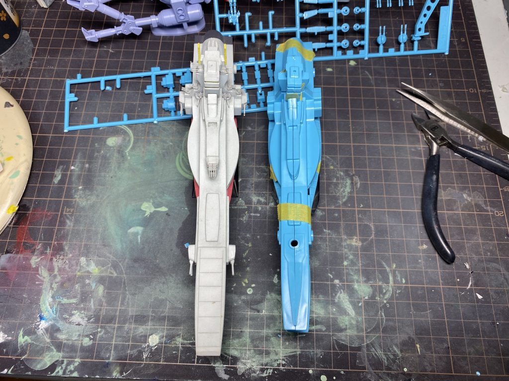 仮組みとの比較1けっこう伸ばしています。