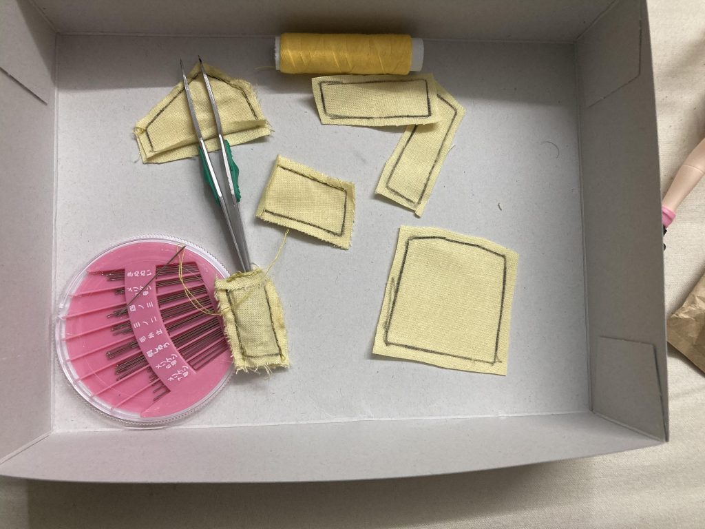 100均の布です