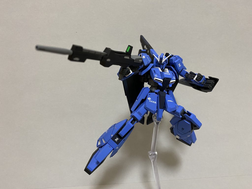 ポーズはver.2.0のパケ絵を参考にしましたアクション終わり!!本当はもっと動かしたかったのですが、肩とかギチギチで折れそうだったのでやめました…