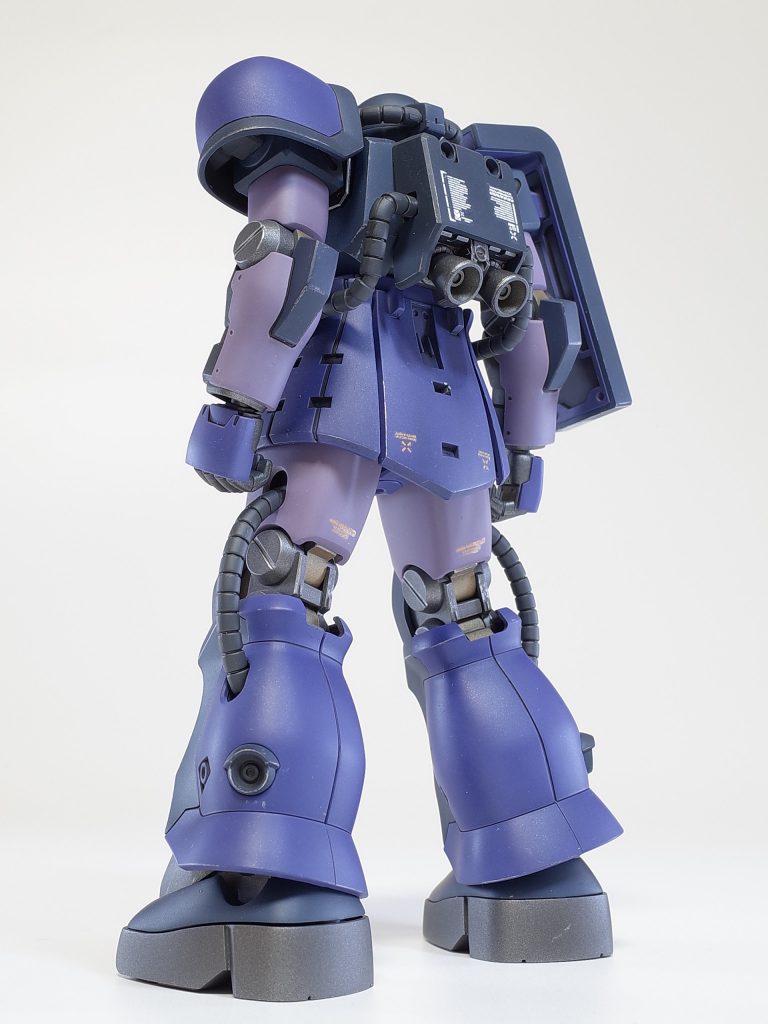 背面バックパックのデカールはシルバリング起こしてましたがトップコートかけたらごまかせました