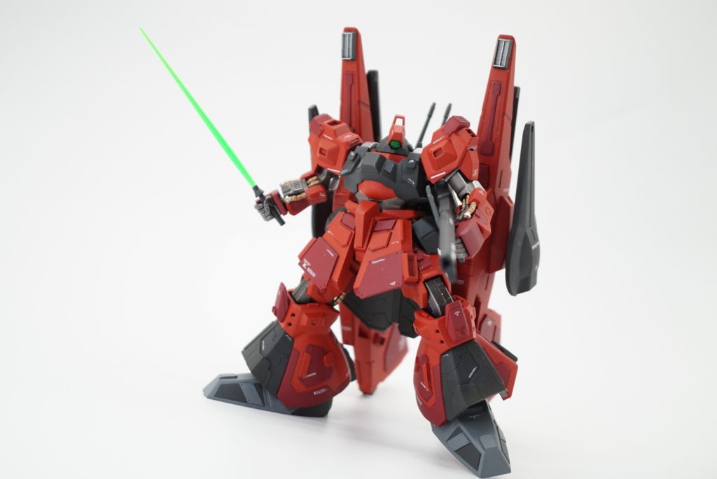 うーんどっしり感出てる！良い！そしてドムが欲しくなった……ドム売ってないよドム……